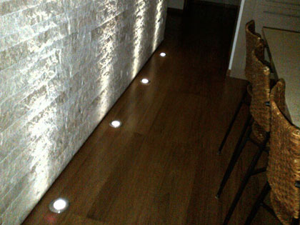 Posatore mosaicista, rivestimenti in mosaico.